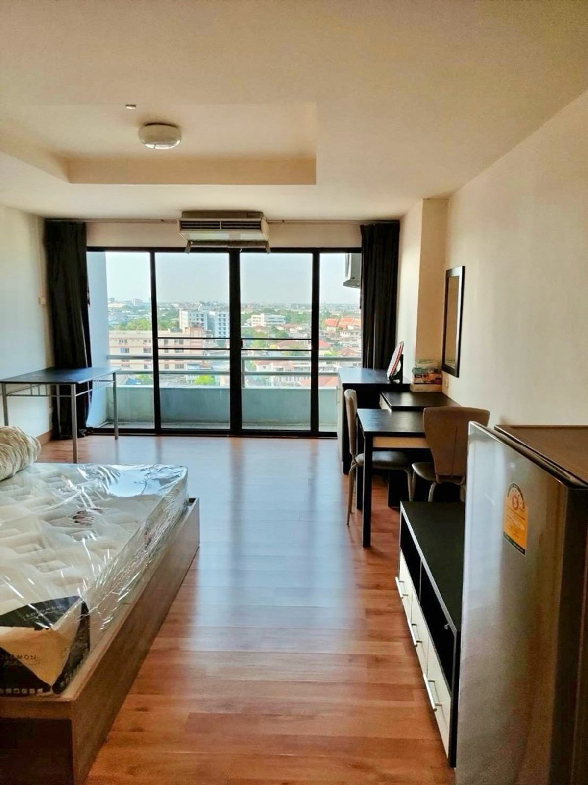 For RentCondoBang kae, Phetkasem : 🔥🔥30895🔥🔥 Richy Tower for rent, located on the main road near Phyathai 3 Hospital. 🌐LINE ID: @fastforrentcondo