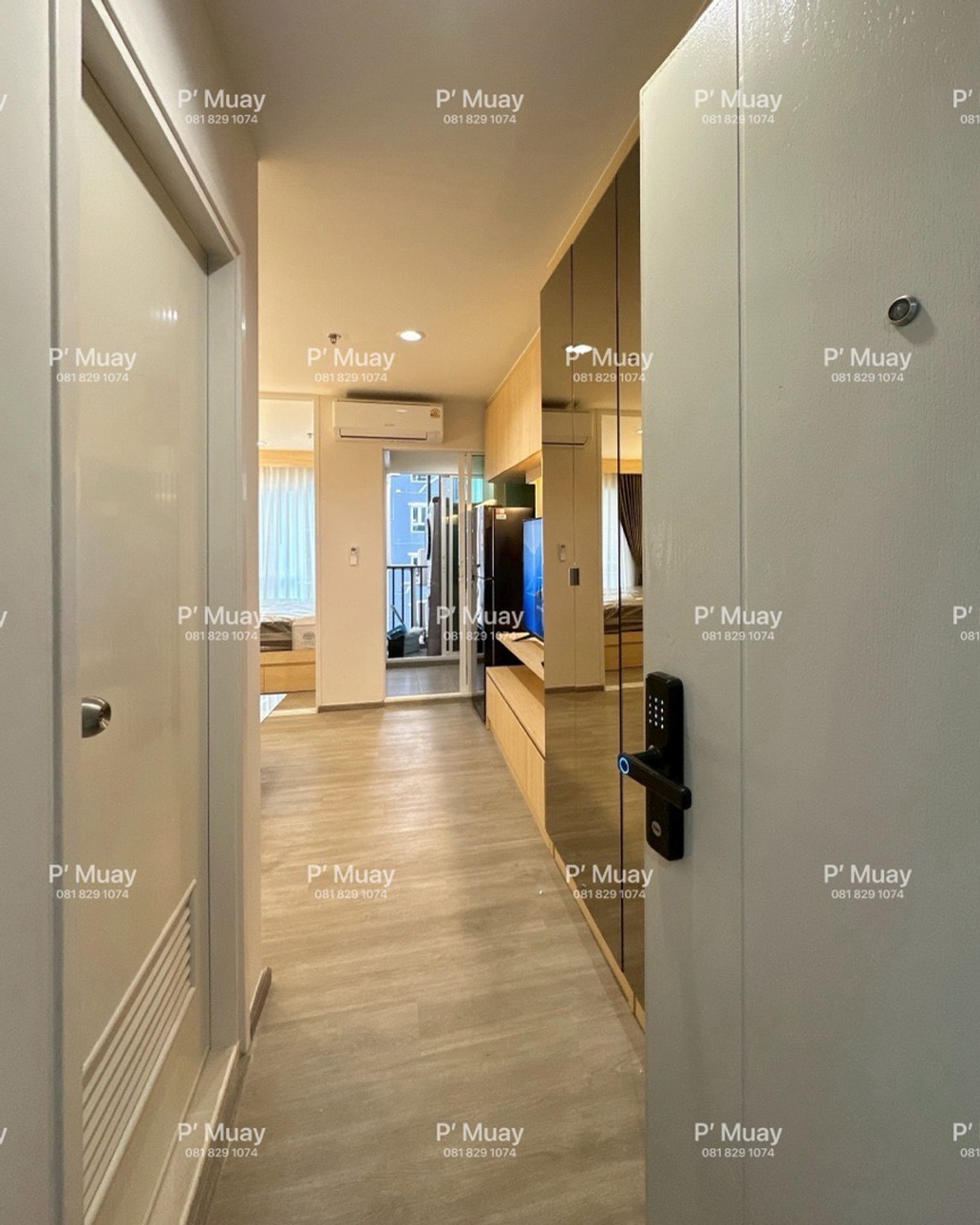 For RentCondoBang Sue, Wong Sawang, Tao Pun : doorlock📱 📍There is a front loading washing machine + dryer 9 kg #Regent Home Bang Son 28 ❤️ Rent 9,000 baht