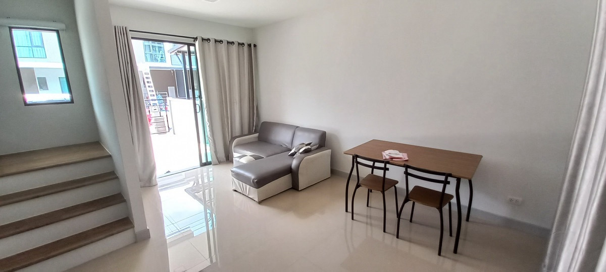For RentTownhomePathum Thani,Rangsit, Thammasat : Townhouse for rent 🔥 Grande Pleno Phahol-Vibhavadi 🔥 3 bedrooms, 2 bathrooms, fully furnished and equipped with appliances. Close to Bangkok University.
