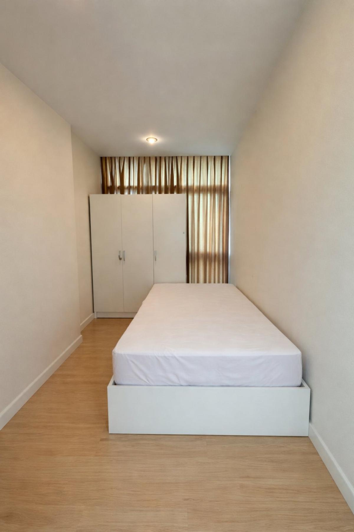 For SaleCondoRatchadapisek, Huaikwang, Suttisan : For Sale Condo , Zenith Place @ Huaykwang , MRT-Huai Khwang , Huai Khwang , Huai Khwang , Bangkok , CX-143203