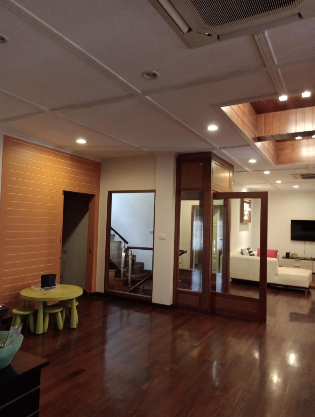 For SaleTownhomePattanakan, Srinakarin : For Sale Townhouse/Townhome  , Baan Klang Muang The Royal Monaco Srinakarin-Pattanakarn , corner unit , wide frontage , newly renovated , Suan Luang , Suan Luang , Bangkok , CX-143348