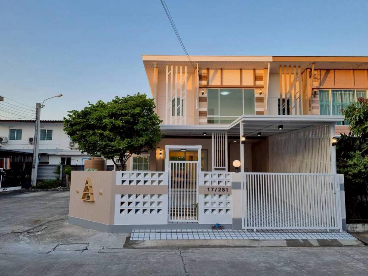 For SaleTownhomeNonthaburi, Bang Yai, Bangbuathong : For Sale Townhouse/Townhome  , Baan Pruksa Prime 95/1 Soi Kantana - Ring Road , newly renovated , MRT-Sam Yaek Bang Yai , Bang Muang , Bang Yai , Nonthaburi , CX-143250