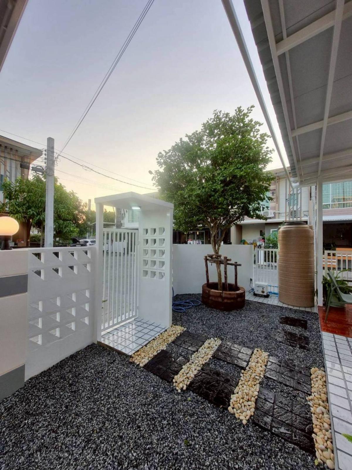 ขายทาวน์โฮมนนทบุรี บางใหญ่ บางบัวทอง : ขายทาวน์เฮ้าส์/ทาวน์โฮม  บ้านพฤกษาไพร์ม 95/1 ซอยกันตนา – วงแหวน รีโนเวทใหม่ MRT-สามแยกบางใหญ่ บางม่วง บางใหญ่ นนทบุรี CX-143250 (S)