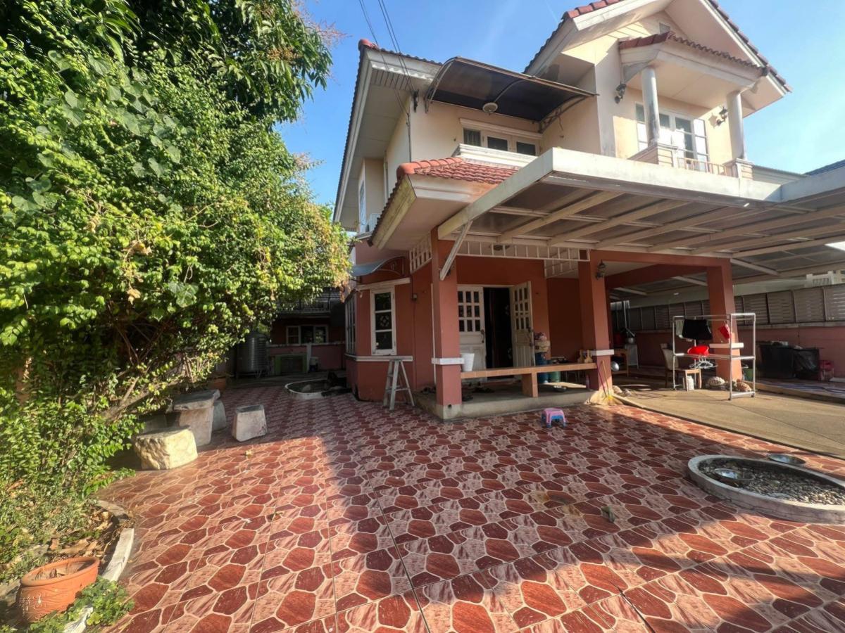 For SaleHousePhuket : For Sale House , Baan Dusit Buri , MRT-Khong Bang Phai , Bang Bua Thong , Bang Bua Thong , Nonthaburi , CX-143239
