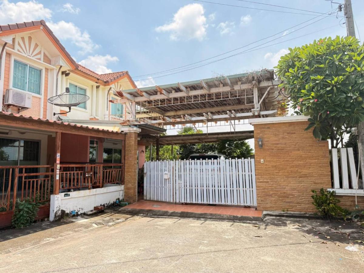 For SaleTownhomeSamut Prakan,Samrong : For Sale Townhouse/Townhome  , PRUKSA VILLE 9 SRINAKARIN-THEPARAK , Phraek Sa Mai , Mueang Samut Prakan , Samut Prakarn , CX-143257