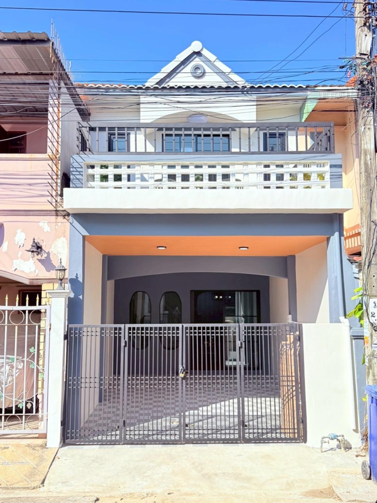 ขายทาวน์โฮมนวมินทร์ รามอินทรา : ขายทาวน์เฮ้าส์/ทาวน์โฮม  เค.ซี. รามอินทรา 4 รีโนเวทใหม่ สามวาตะวันตก เขต คลองสามวา กรุงเทพ CX-143162