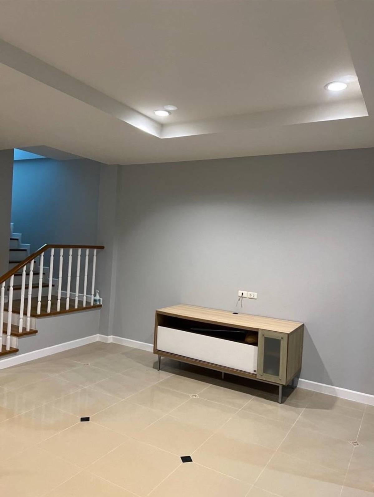 For SaleTownhomePattanakan, Srinakarin : For Sale Townhouse/Townhome  , Baan Klang Muang The Royal Monaco Srinakarin-Pattanakarn , newly renovated , Suan Luang , Suan Luang , Bangkok , CX-143072