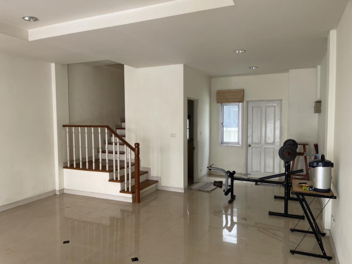 For SaleTownhomePattanakan, Srinakarin : For Sale Townhouse/Townhome  , Baan Klang Muang The Royal Monaco Srinakarin-Pattanakarn , newly renovated , Suan Luang , Suan Luang , Bangkok , CX-143073