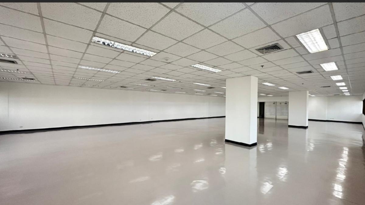 ขายอาคารพาณิชย์สุขุมวิท อโศก ทองหล่อ : ขายอาคารพาณิชย์ อาคารสรชัย สุขุมวิท BTS-เอกมัย คลองตันเหนือ เขต วัฒนา กรุงเทพ CX-142881