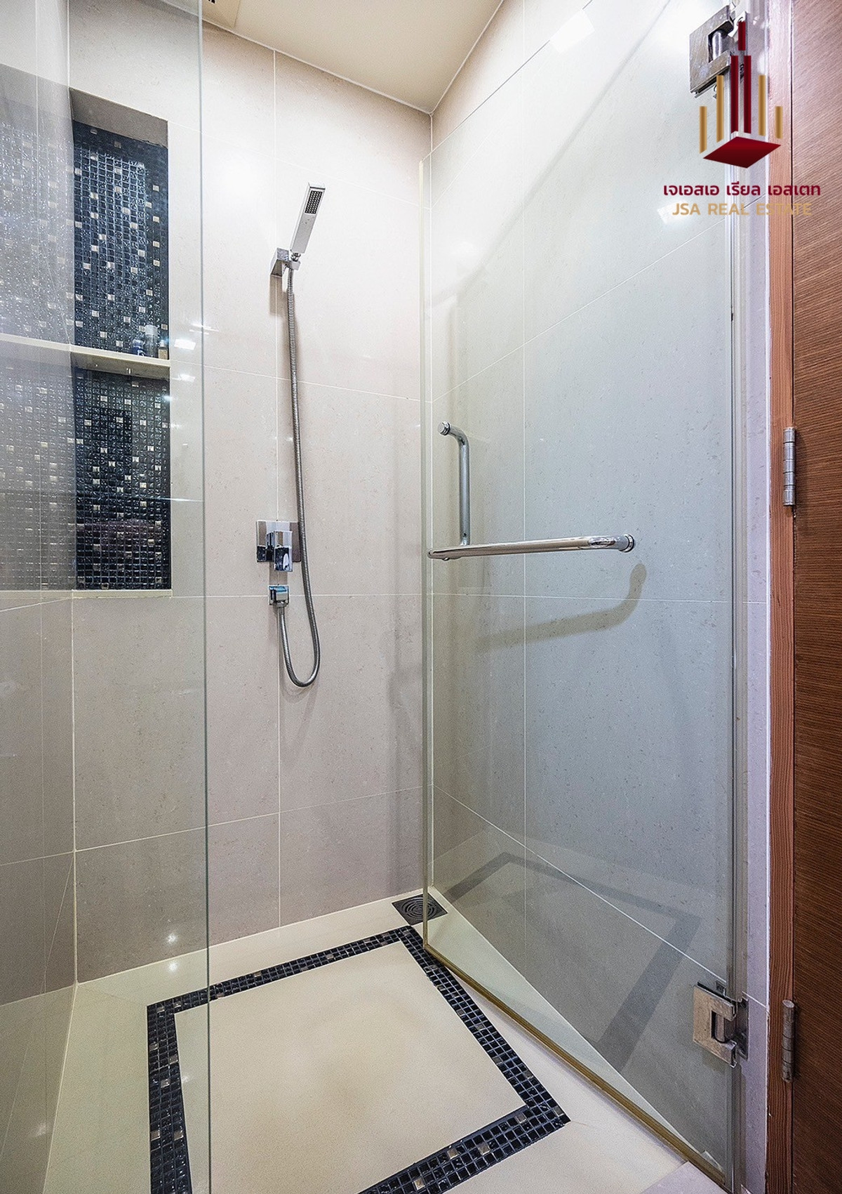 ขายคอนโดสาทร นราธิวาส : ✨ For Sale: The Address Sathorn Condo ✨  💰 Only 15,500,000 THB