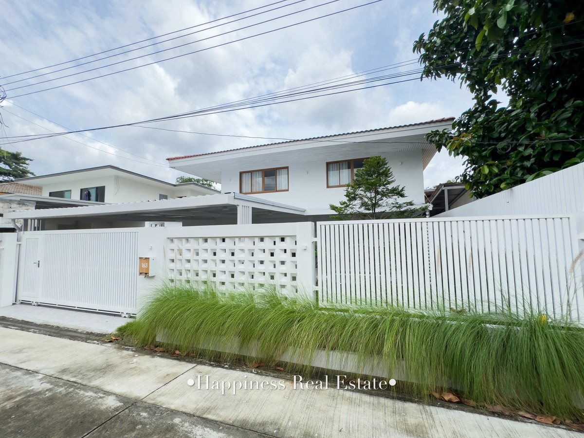 ขายบ้านลาดพร้าว เซ็นทรัลลาดพร้าว : 𝑯𝒐𝒎𝒆 𝑺𝒘𝒆𝒆𝒕 𝑯𝒐𝒎𝒆𝒚 บ้านสไตล์มินิมอลอบอุ่น ใกล้รถไฟฟ้า เฟอร์นิเจอร์ครบ พร้อมเข้าอยู่ได้เลย! 