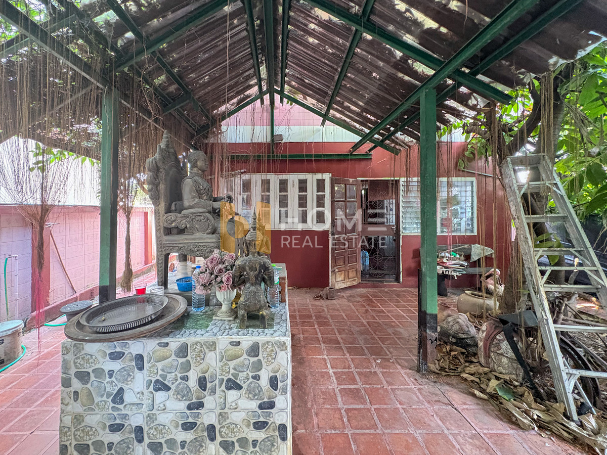 ขายที่ดินสะพานควาย จตุจักร : ผืนสวยใจกลางเมือง ✨ ที่ดิน ซอยอินทามระ 29 แยก 1 / (ขาย), Land Soi Inthamara 29 Yeak 1 / (FOR SALE) TPM314