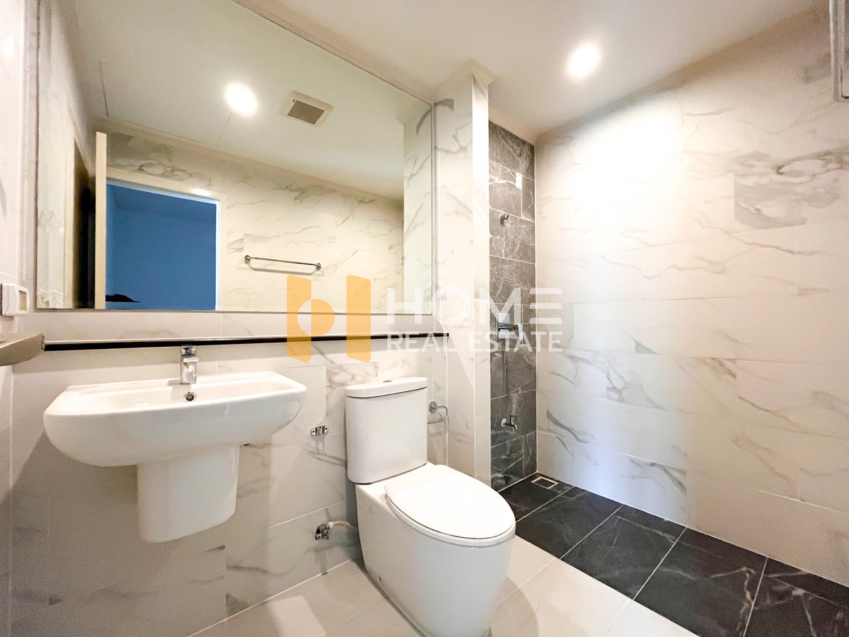 For SaleTownhomeBangna, Bearing, Lasalle : Supalai Urbana Bangna - Wongwaen / 3 Bedrooms (For Sale), Supalai Urbana Bangna - Wongwaen / 3 Bedrooms (FOR SALE) POON096