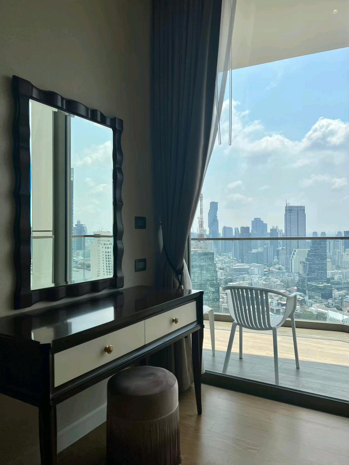 For RentCondoWongwianyai, Charoennakor : 📌For RENT | Magnolias Waterfront Residences  - 1BR (60 sqm) 70,000 THB