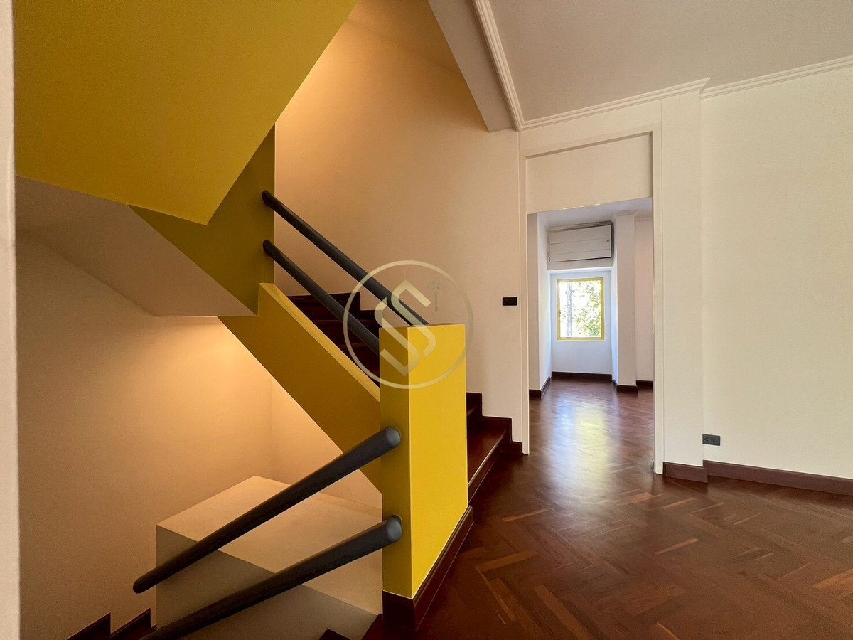 ให้เช่าทาวน์โฮมอารีย์ อนุสาวรีย์ : ให้เช่าด่วน บ้านทาวน์โฮมสวย 3 ชั้น สภาพดีพร้อมเข้าอยู่ ใจกลางอารีย์ ในซอยอารีย์สัมพันธ์ 1 ใกล้ BTS อารีย์