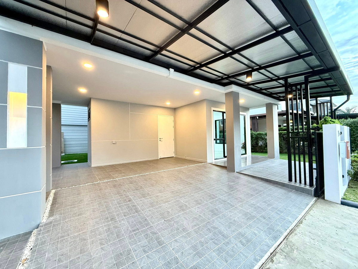 For SaleHousePhutthamonthon, Salaya : Zerene Petchkasem - Phutthamonthon Sai 3 / 4 Bedrooms (FOR SALE) BALL247