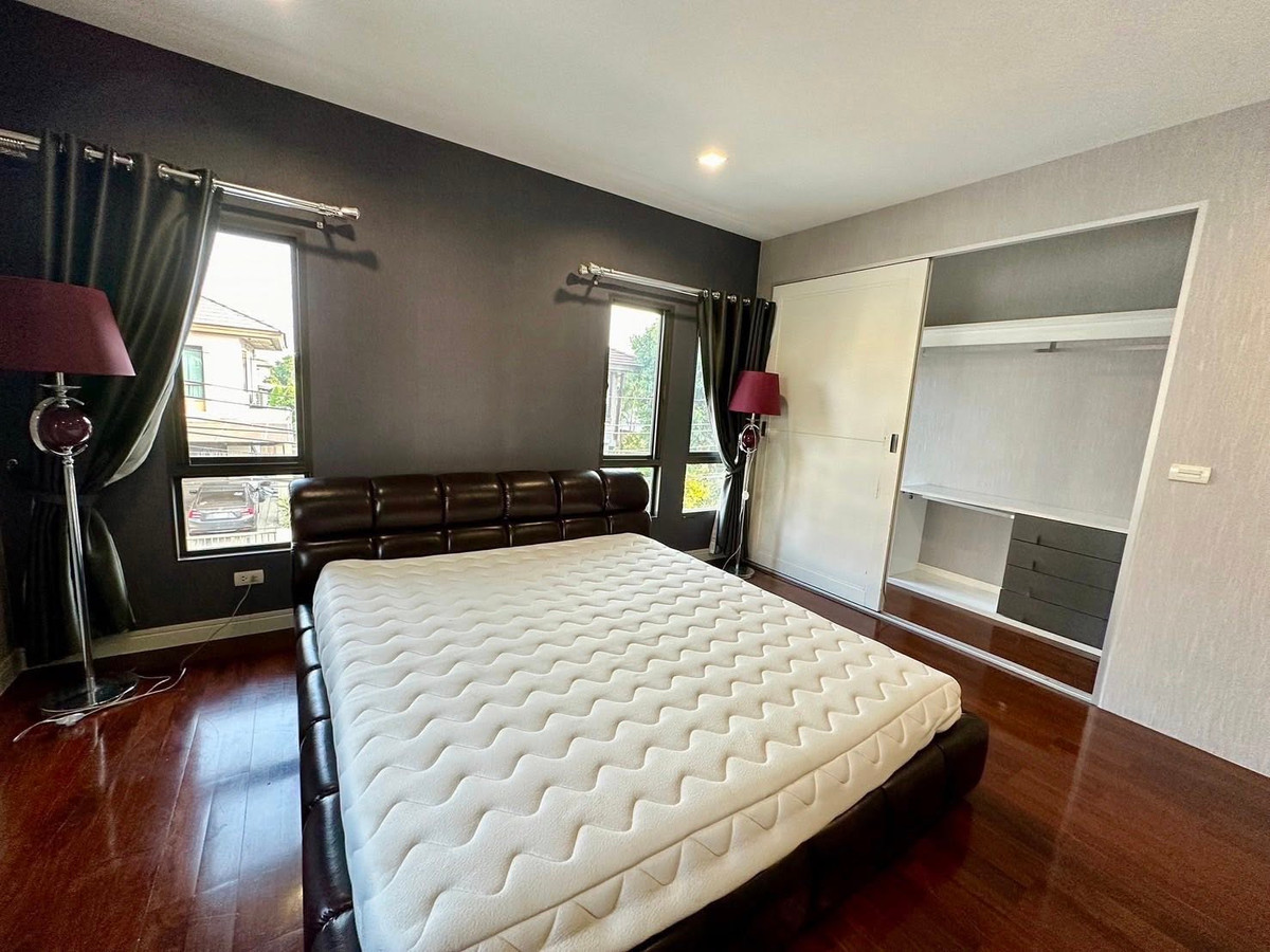 For SaleHousePinklao, Charansanitwong : Setthasiri Ratchaphruek - Charan Sai 1 / 4 Bedrooms (FOR SALE) BALL248