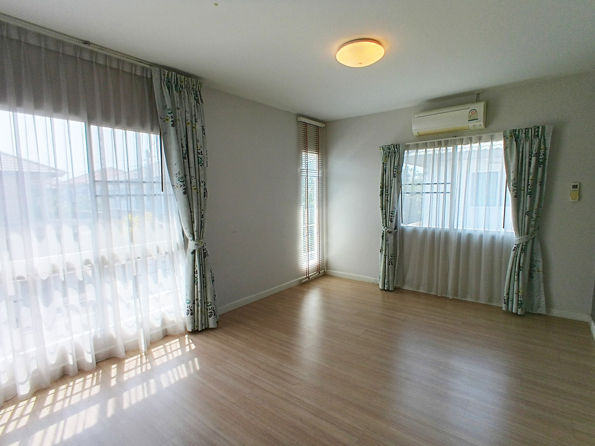 ขายบ้านนนทบุรี บางใหญ่ บางบัวทอง : 🏠 บ้านเดี่ยวแบรนด์ดัง ราคาไม่ถึง 4 ล้าน! @พฤกษ์ลดา บางใหญ่ 🌳 ✨ สภาพสวย พร้อมอยู่ ครัวครบ จบที่เดียว!