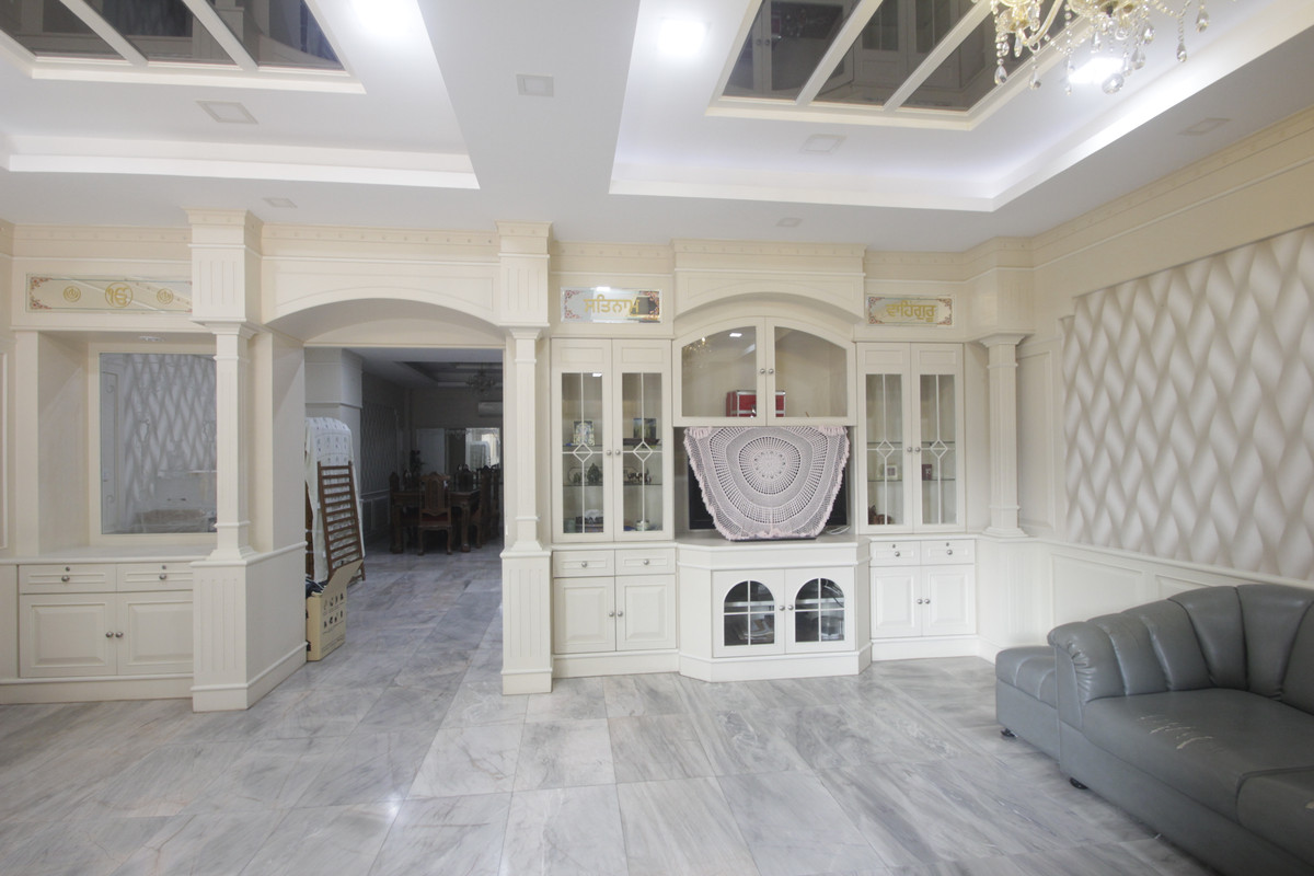 ขายทาวน์โฮมปิ่นเกล้า จรัญสนิทวงศ์ : ทาวน์เฮ้าส์จรัญสนิทวงศ์5 หมู่บ้านพาราไดซ์วิลล่า ใกล้รถไฟฟ้าท่าพระ BTSจรัญ13 เดอะมอลล์ท่าพระ บ้านพร้อมอยู่ ตกแต่งแล้ว 3ชั้น 27วา เฟอร์บิวท์อิน เดินทางสะดวก ราคาเจรจาได้