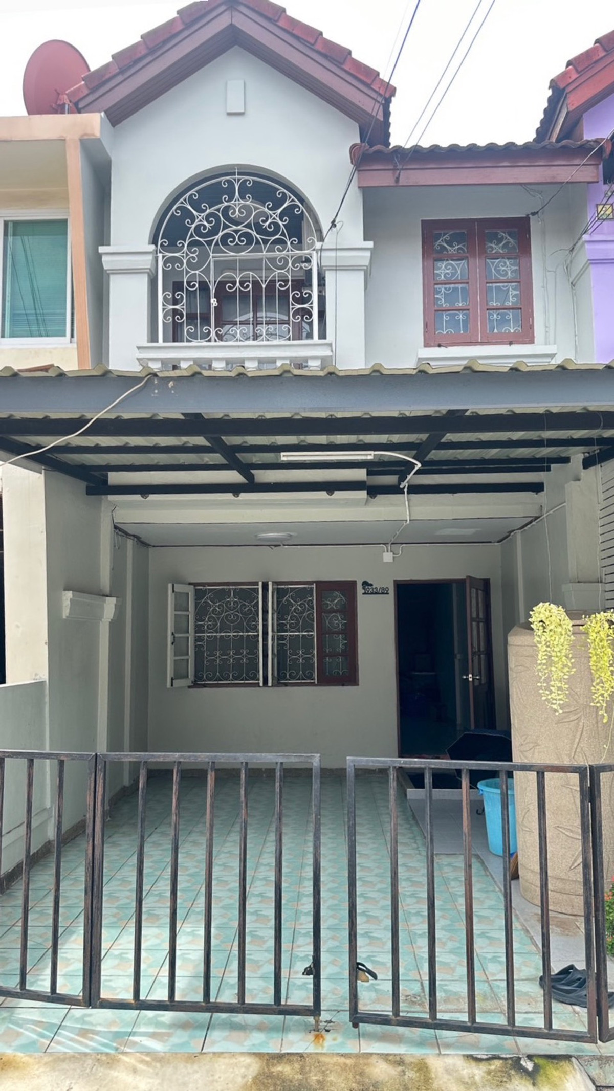 For SaleTownhomeLadprao101, Happy Land, The Mall Bang Kapi : Townhouse for sale Pimthong Village Lat Phrao 101