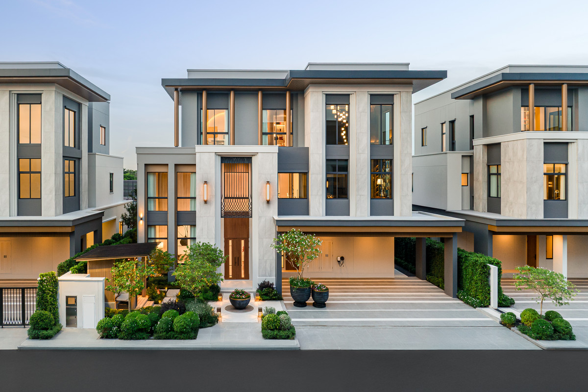 ขายบ้านพัฒนาการ ศรีนครินทร์ : บ้านเดี่ยวหรู 3 ชั้น พร้อมลิฟต์ CINQUIEME Krungthep Kreetha (แซงเคียม กรุงเทพกรีฑา) ส่วนตัวเพียง 16 ยูนิต