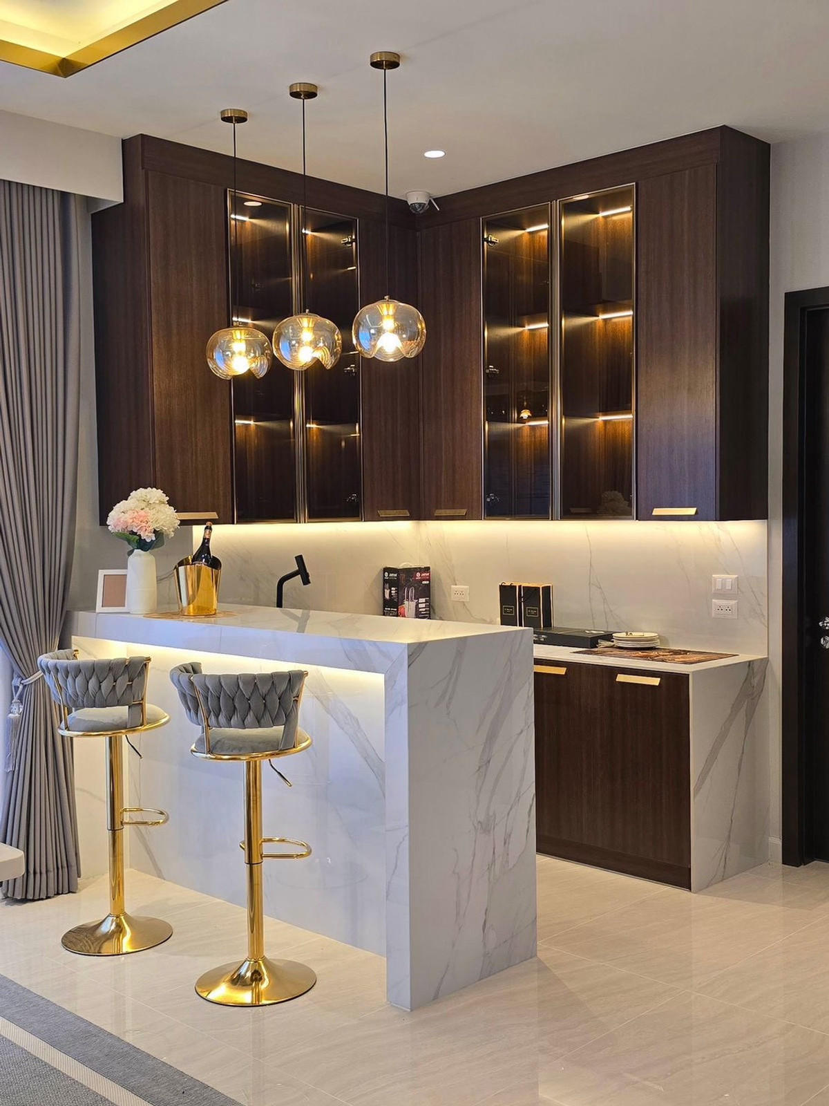 HouseRathburana, Suksawat : 🌟 [For Sale/Rent] Experience superiority in a potential location. Beautiful like a model home Luxurious home decorated with premium throughout. Just carry your bags and move in immediately ✨