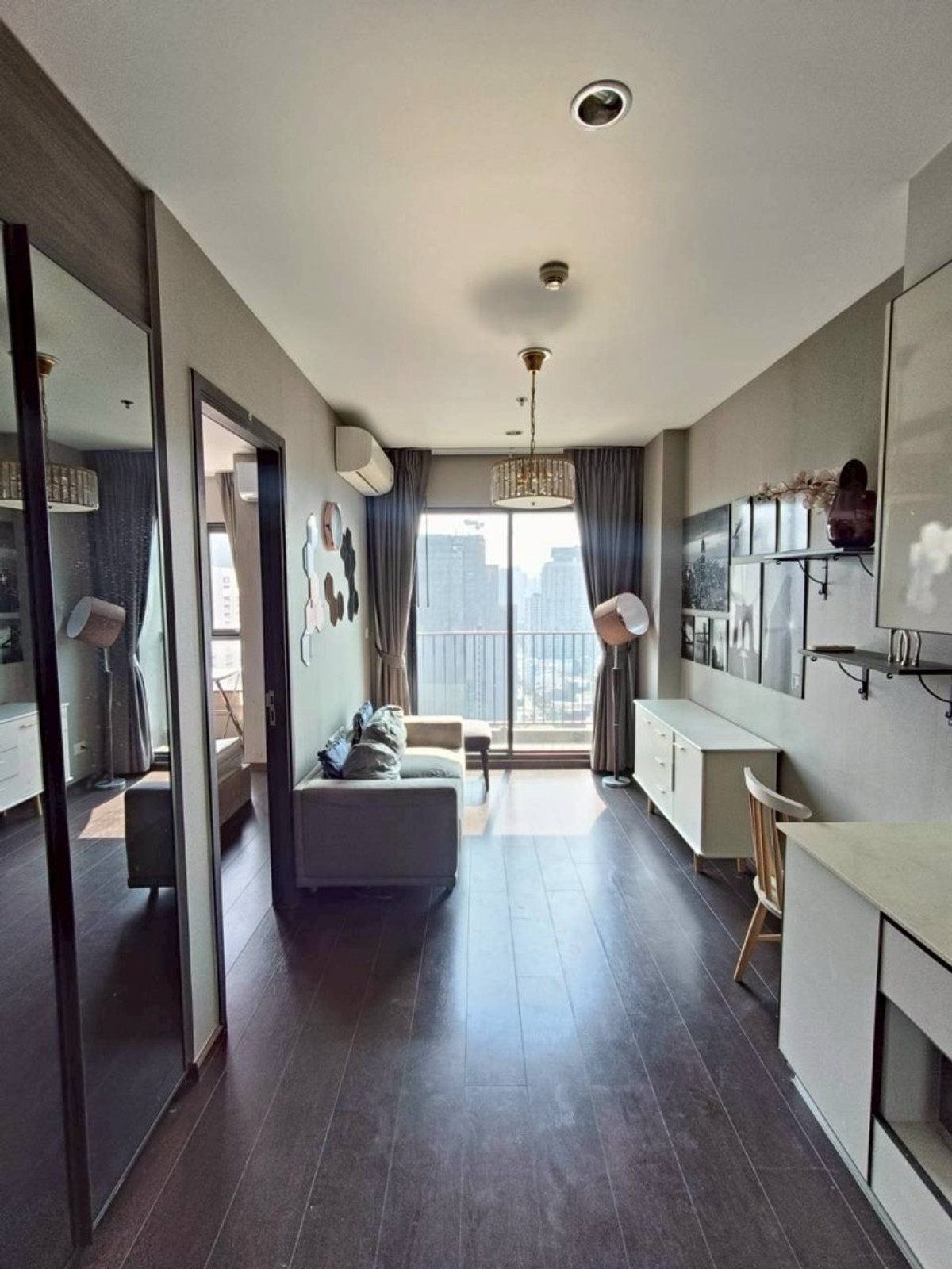 For RentCondoSukhumvit, Asoke, Thonglor : C ekkamai available and ready to move in