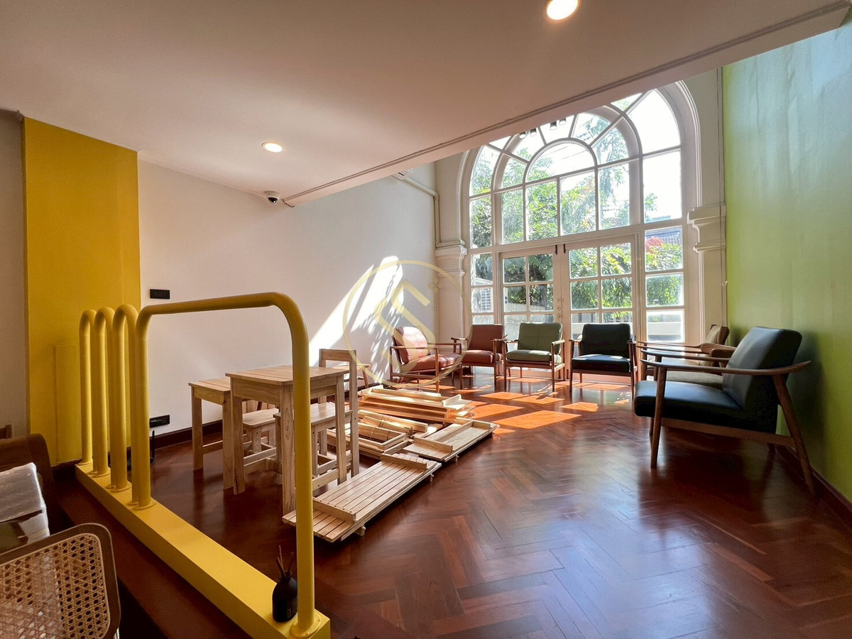 ให้เช่าทาวน์โฮมอารีย์ อนุสาวรีย์ : ให้เช่าด่วน บ้านทาวน์โฮมสวย 3 ชั้น สภาพดีพร้อมเข้าอยู่ ใจกลางอารีย์ ในซอยอารีย์สัมพันธ์ 1 ใกล้ BTS อารีย์