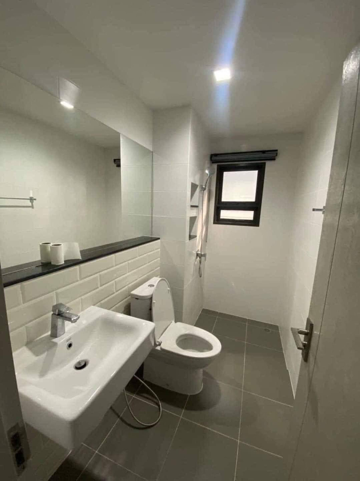 ขายบ้านพระราม 9 เพชรบุรีตัดใหม่ RCA : 💛ขายด่วน ‼️เจ้าของปรับลดราคาขาย บ้านหรูตกแต่งพร้อมอยู่ ไลฟ์บางกอกบูเลอวาร์ด วงแหวน- พระราม9 