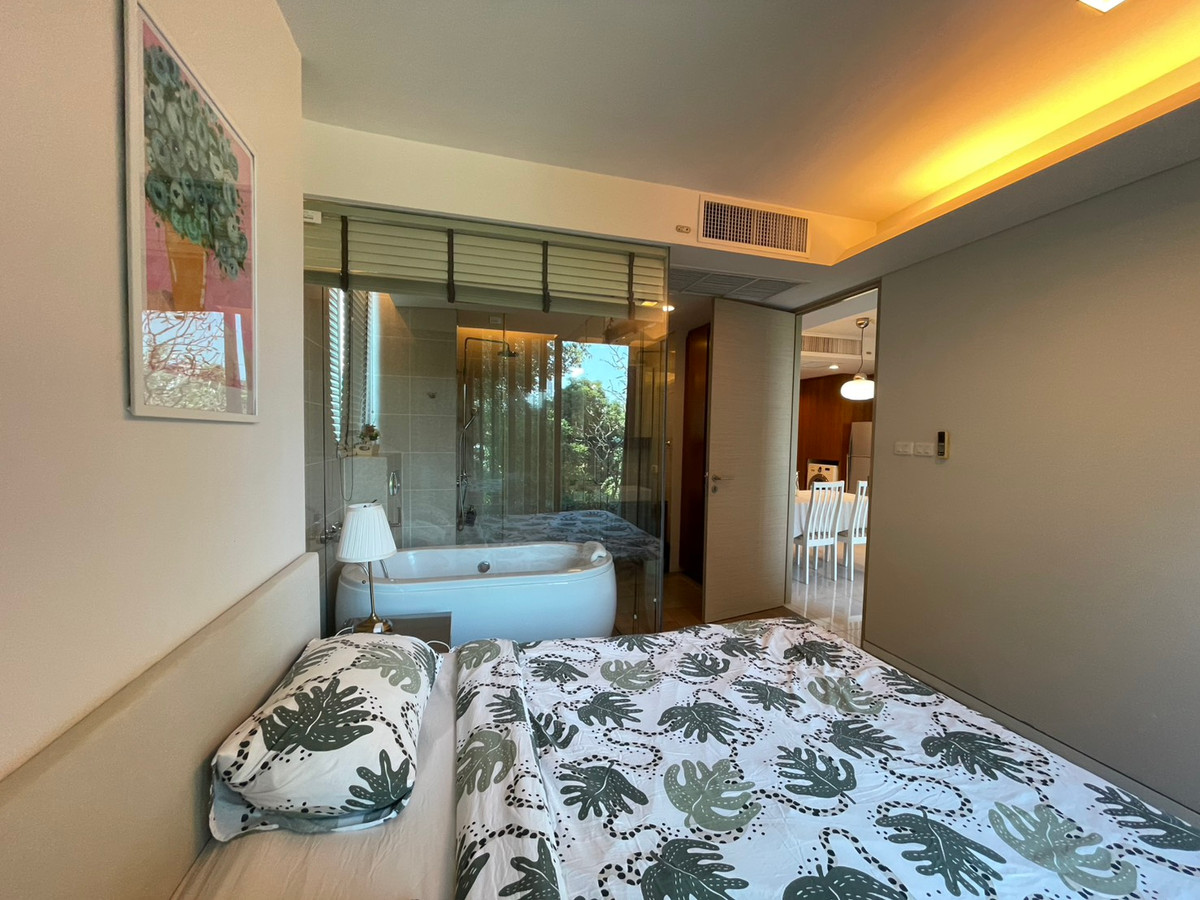 For SaleCondoSukhumvit, Asoke, Thonglor : For sale siamese 39 conner unit 2 bedroom east facing with balcony price 7.5 mb only