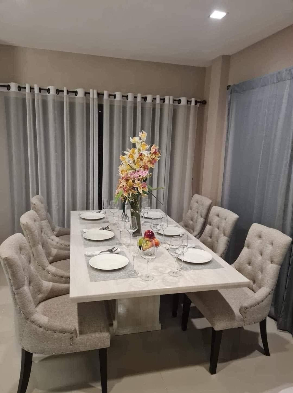 ขายบ้านพระราม 9 เพชรบุรีตัดใหม่ RCA : 💛ขายด่วน ‼️เจ้าของปรับลดราคาขาย บ้านหรูตกแต่งพร้อมอยู่ ไลฟ์บางกอกบูเลอวาร์ด วงแหวน- พระราม9 