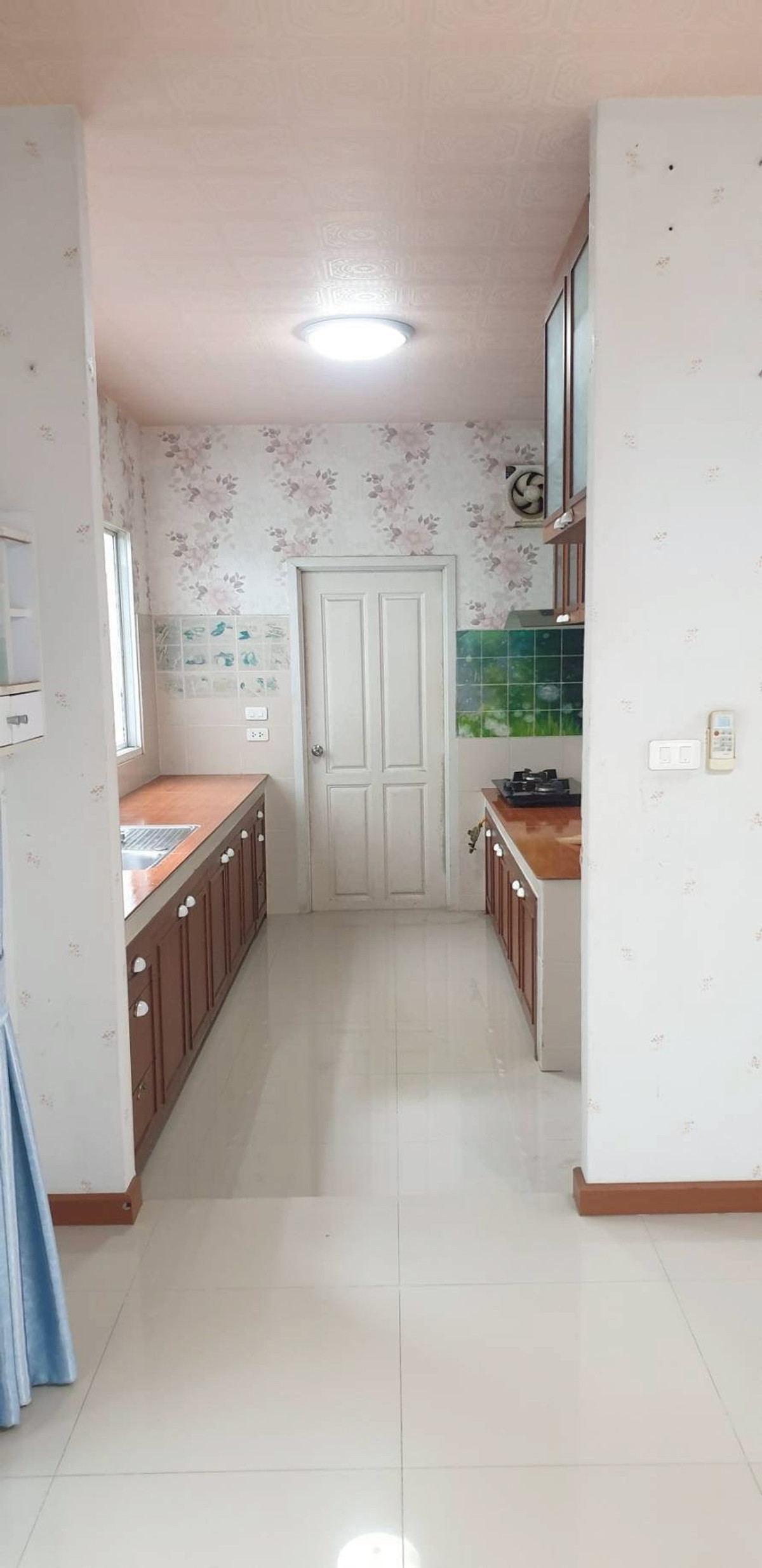 For RentHouseNonthaburi, Bang Yai, Bangbuathong : house near DBS and SISB International Schools, 10mins drive to Bang Bua Thong interchange.