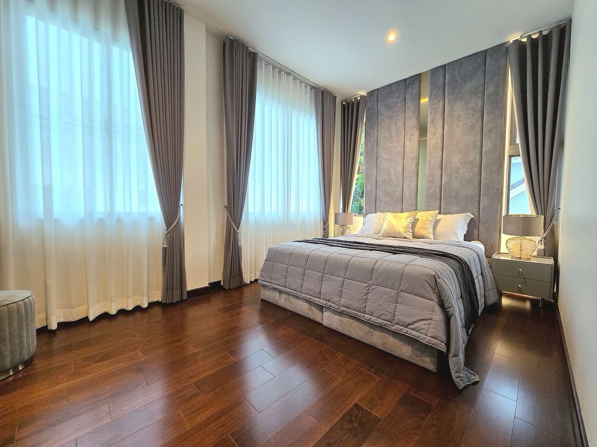 HouseRathburana, Suksawat : 🌟 [For Sale/Rent] Experience superiority in a potential location. Beautiful like a model home Luxurious home decorated with premium throughout. Just carry your bags and move in immediately ✨