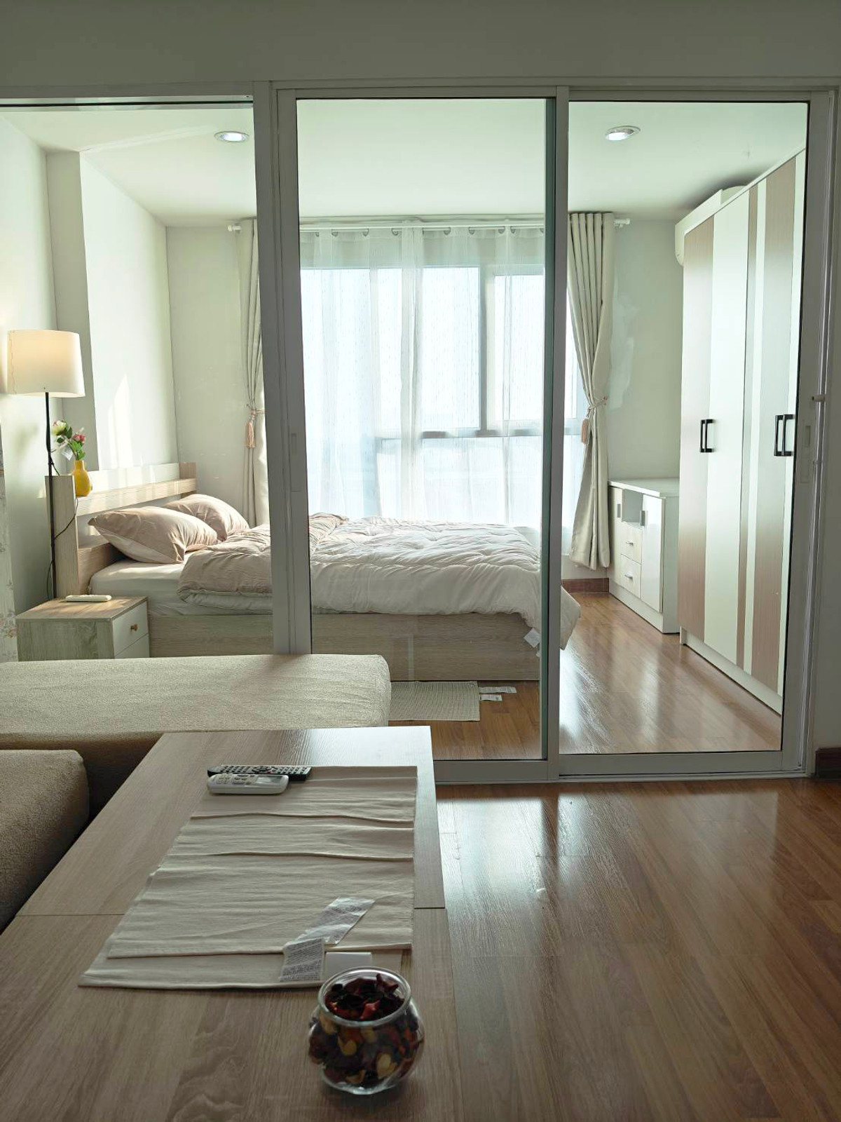 ขายคอนโดอ่อนนุช อุดมสุข : ขาย Regent Home 22 ห้องหน้ากว้าง ขายราคาทุน พร้อมเฟอร์นิเจอร์ (ใกล้ BTS อ่อนนุช,โลตัส สุขุมวิท 50,รร.นานาชาติเวลส์ อ่อนนุช,ทางด่วน)