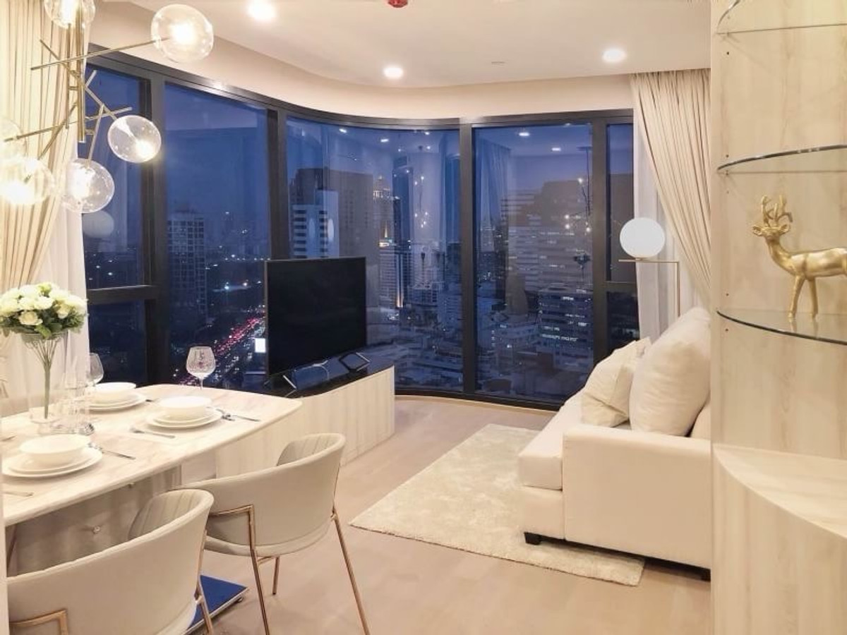 For SaleCondoSiam Paragon ,Chulalongkorn,Samyan : Urgent sale, 2 bedrooms, cheapest price 🔥 Ashton Chula Silom, price 14.06 million baht, contact 0869017364
