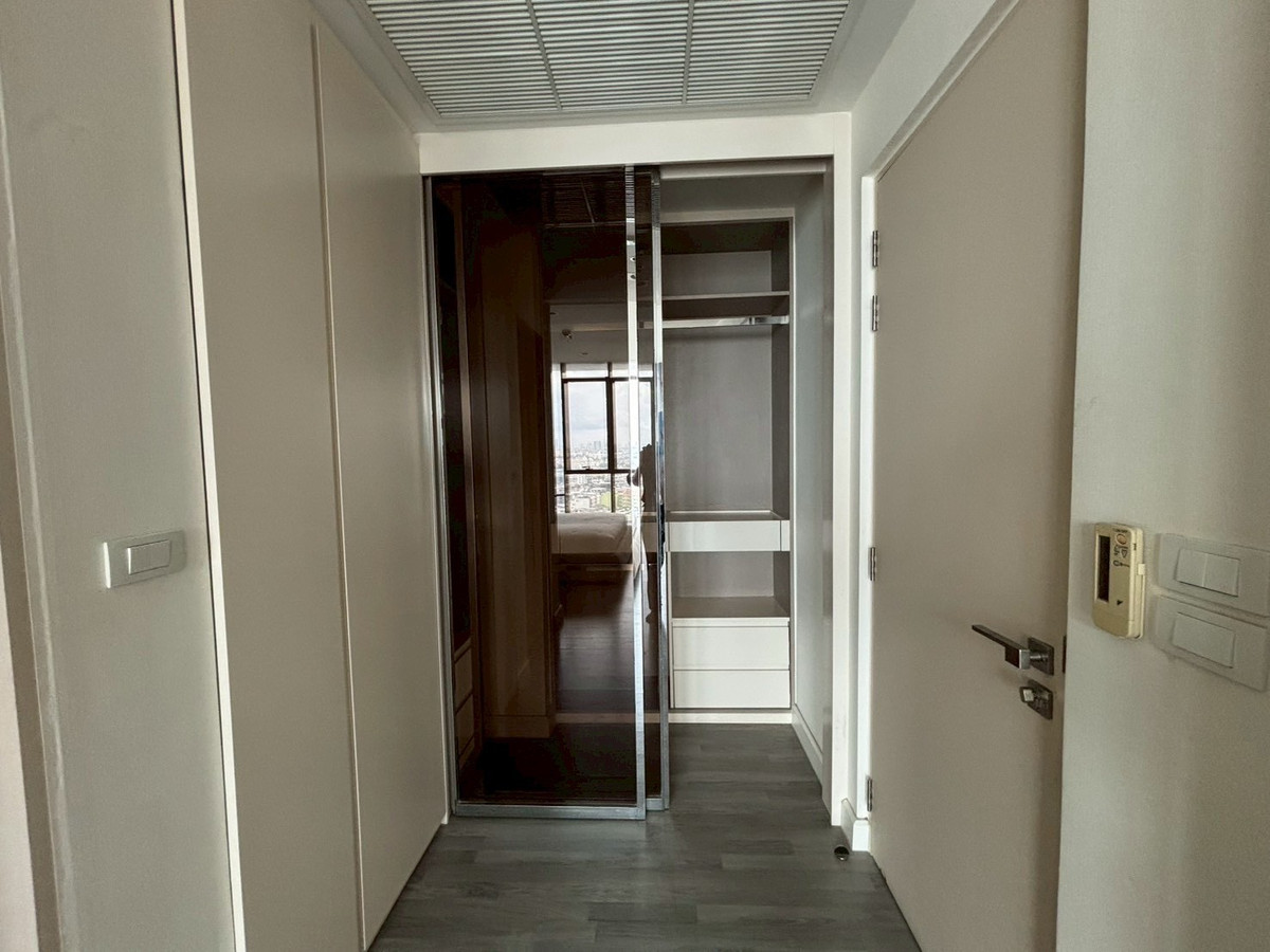 For SaleCondoWongwianyai, Charoennakor : The Room BTS Wongwianyai / 2 (FOR SALE), The Room BTS Wongwianyai / 2 bedrooms (for sale) PT006