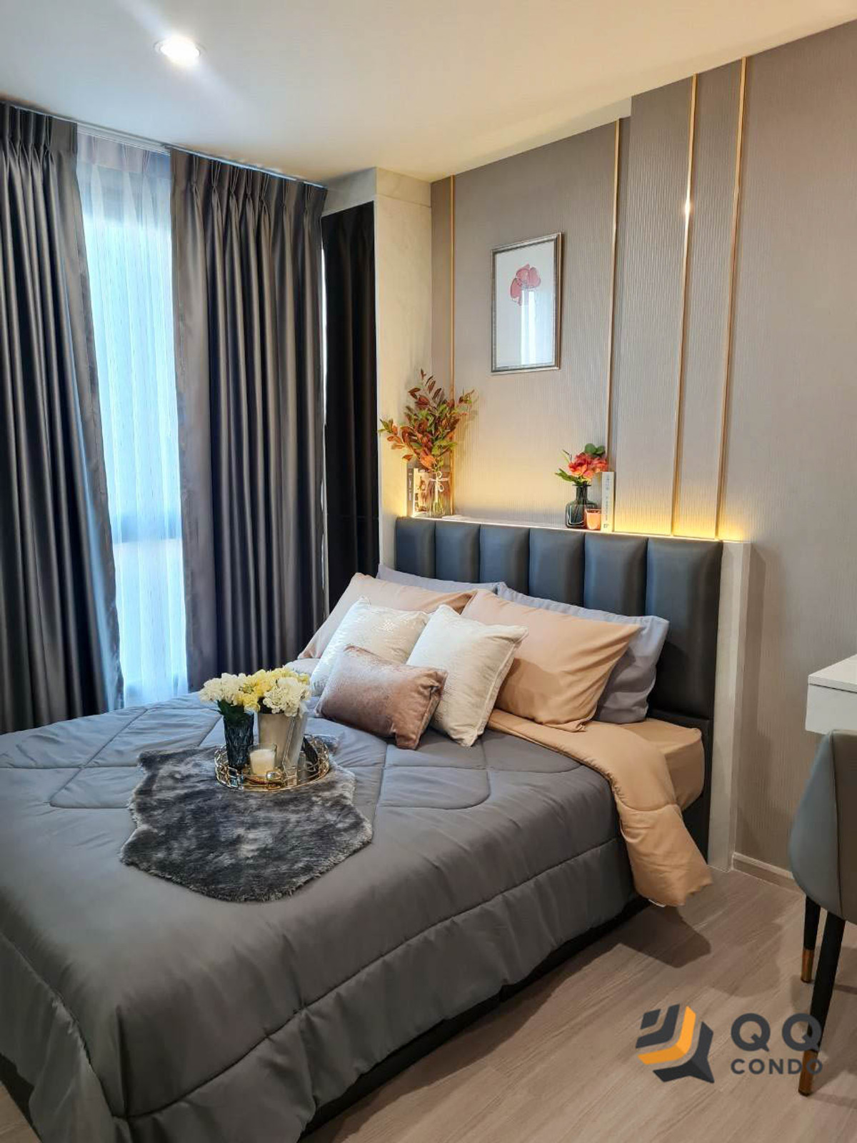 For RentCondoBang kae, Phetkasem : * For rent The Parkland Phetkasem 56: Very beautiful room, fully furnished, ready to move in, convenient travel, near MRT Phasi Charoen.