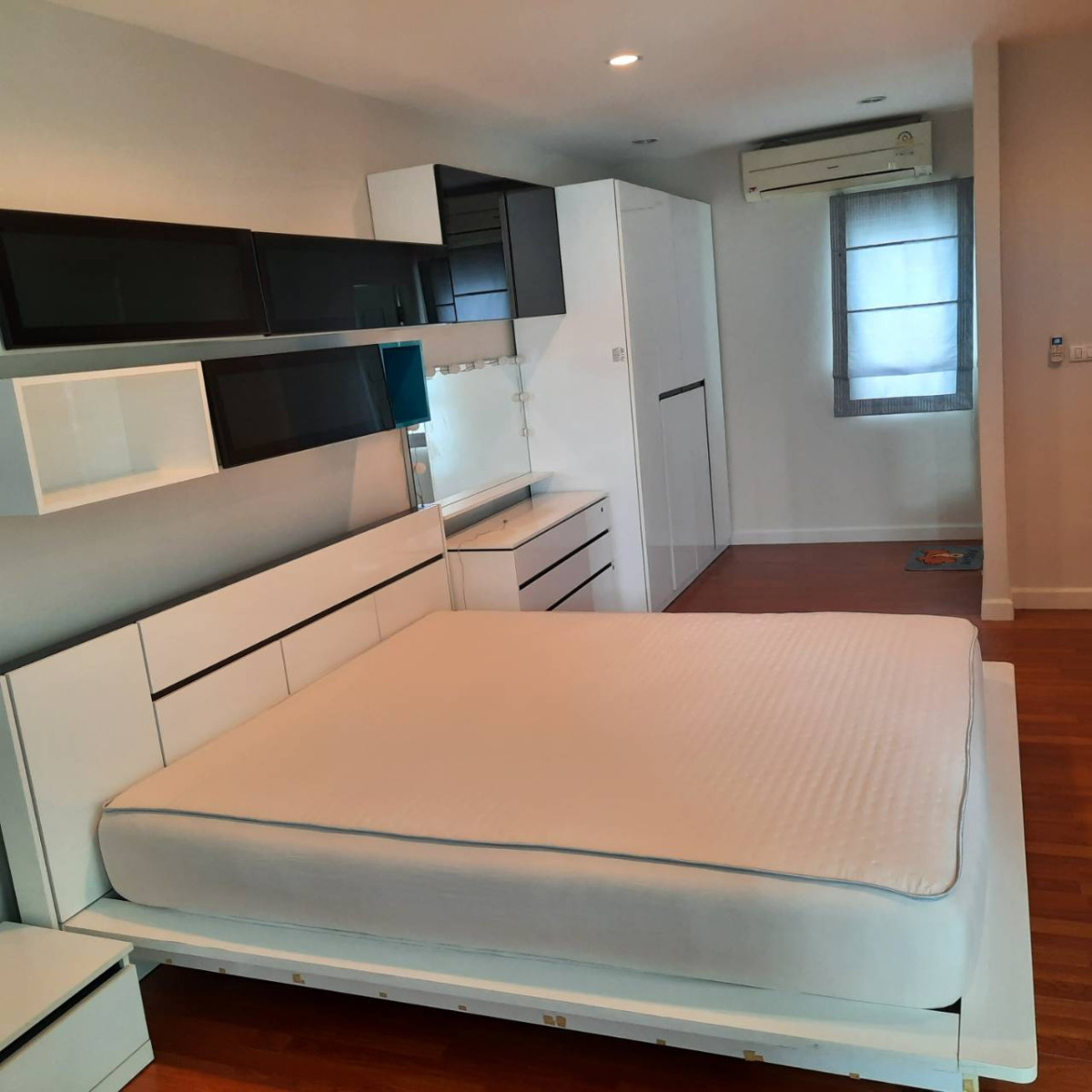 For SaleTownhomeLadkrabang, Suwannaphum Airport : For Sale Townhouse/Townhome , The Metro Rama 9 , Prawet , Prawet , Bangkok , CX-147558