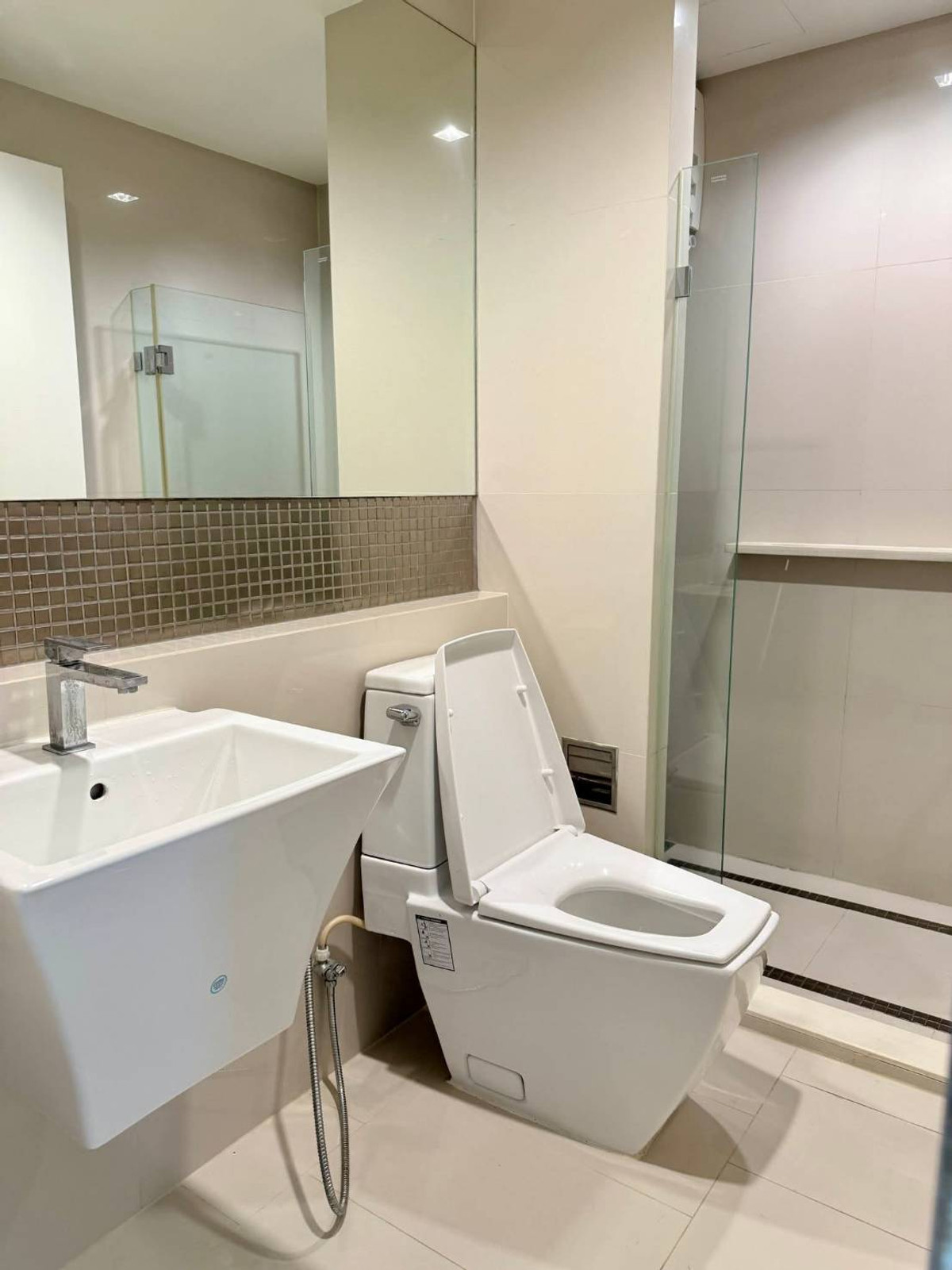 ให้เช่าคอนโดสะพานควาย จตุจักร : ใกล้รถไฟฟ้า BTS อารีย์, บิ๊กซี สะพานควาย, Villa Market, JJ Mall, สวนจตุจักร และ รพ.เปาโล พหลโยธิน