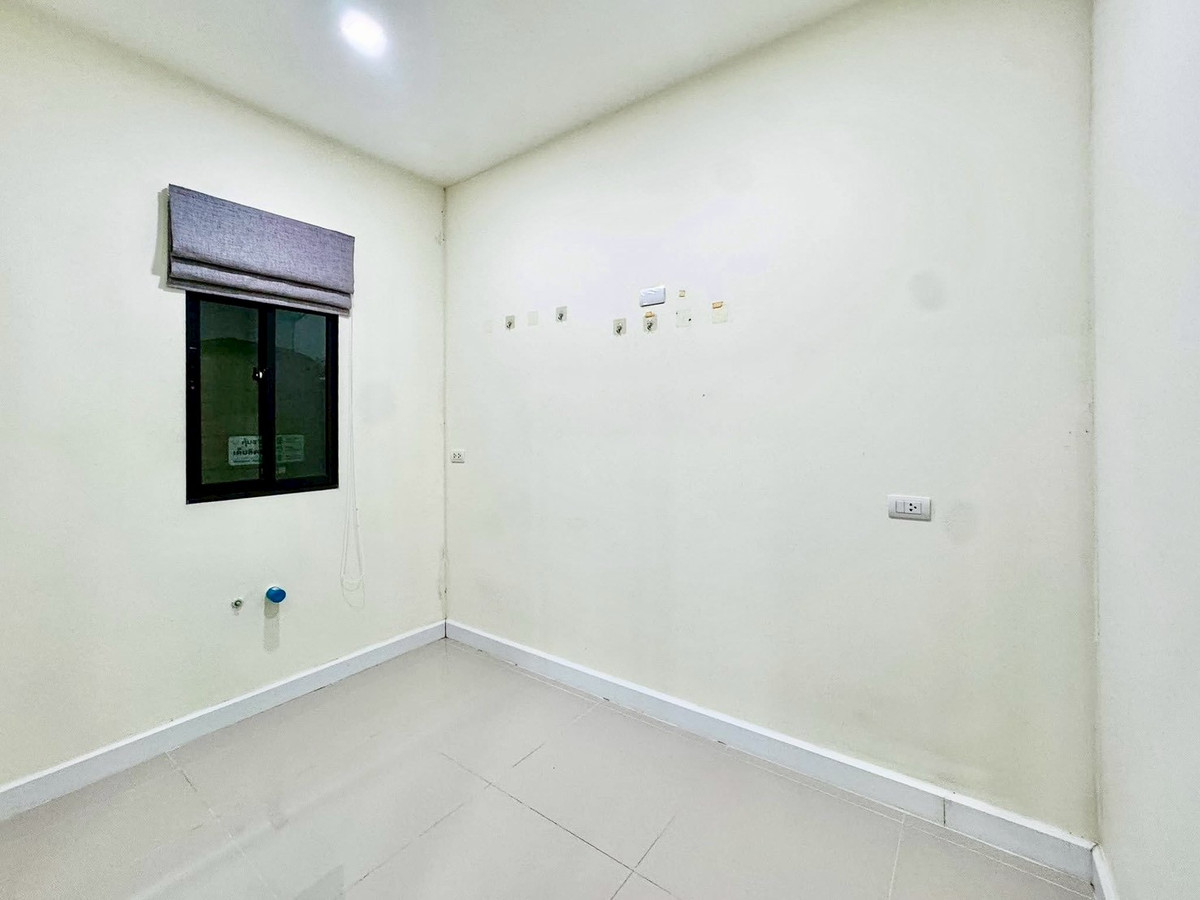 For SaleTownhomeNawamin, Ramindra : 3-story townhome for sale, PATIO Watcharapol - Ramindra, Modern Iconic Style, area 19.3 square meters, 4 bedrooms, Watcharapol Road, Tha Raeng Subdistrict, Bang Khen District, Bangkok