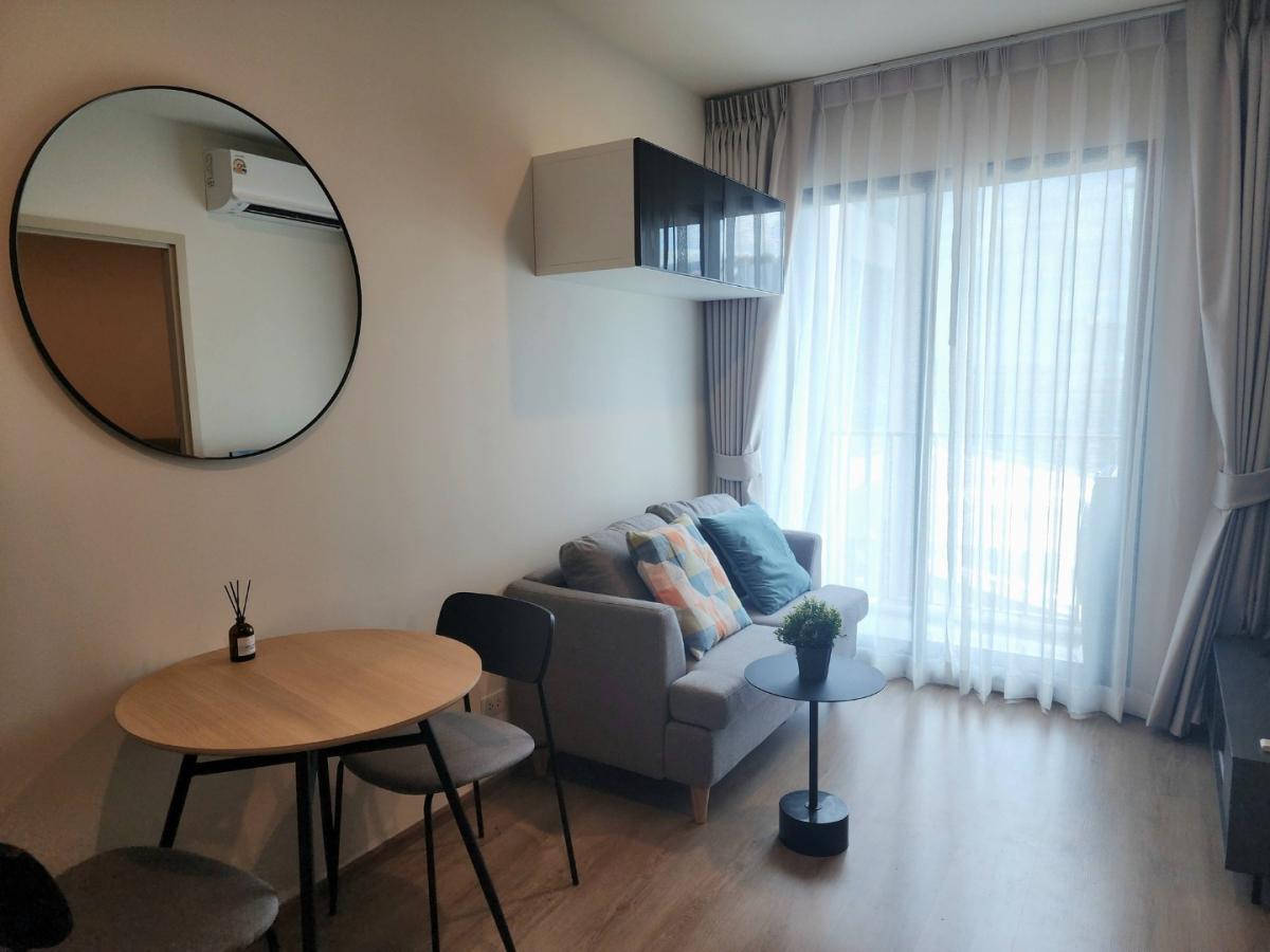 For RentCondoRama9, Petchburi, RCA : 🔥For Rent Now🔥 Noble: Nue District R9. Beautifully decorated, fully furnished with appliances, ready to move in. Conveniently located near MRT Rama 9❗