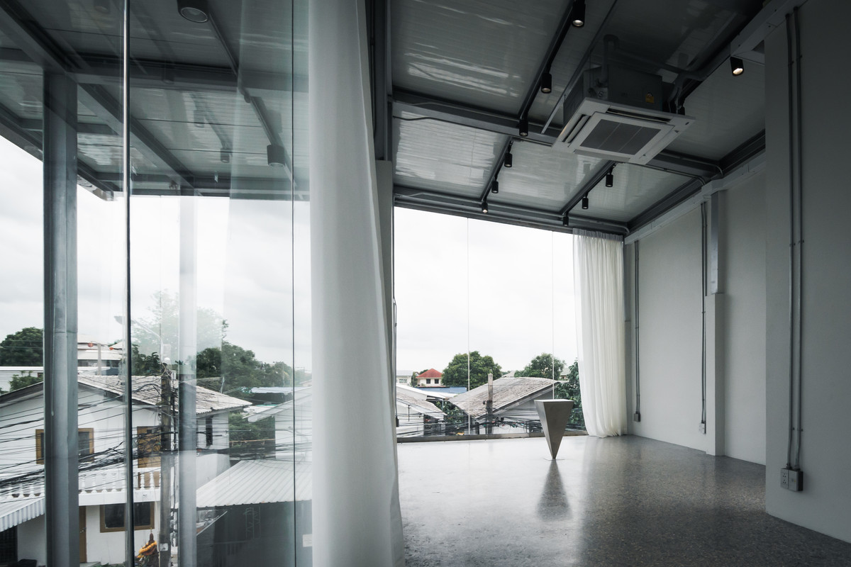 ให้เช่าโฮมออฟฟิศนวมินทร์ รามอินทรา : [23 Jan 2026] R34 Space - Home Office 3 ชั้น ให้เช่า สร้างใหม่, พื้นที่ใช้สอย 180 ตารางเมตร, เลียบทางด่วนรามอินทรา, รามอินทรา 34 แยก 14, เช่าเพียง 60,000.- (366 บาท/ตารางเมตร) พร้อมให้เช่า: 1 เมษายน 2569 เป็นต้นไป