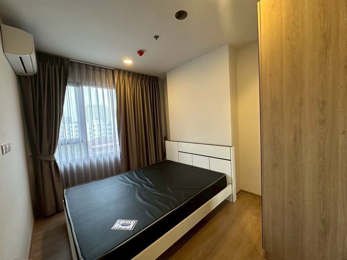 For RentCondoPinklao, Charansanitwong : Condo for rent, Chewathai Pinklao Project