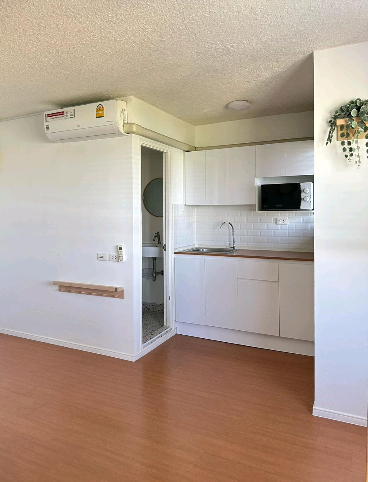 For RentCondoLadkrabang, Suwannaphum Airport : 🚩For Rent : Lumpini Condo Town Rom Klao-Suvarnabhumi / 2bed, 2bath / 55 Sqm.