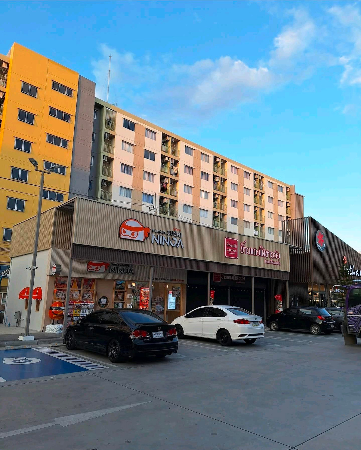 For RentCondoLadkrabang, Suwannaphum Airport : 🚩For Rent : Lumpini Condo Town Rom Klao-Suvarnabhumi / 2bed, 2bath / 55 Sqm.