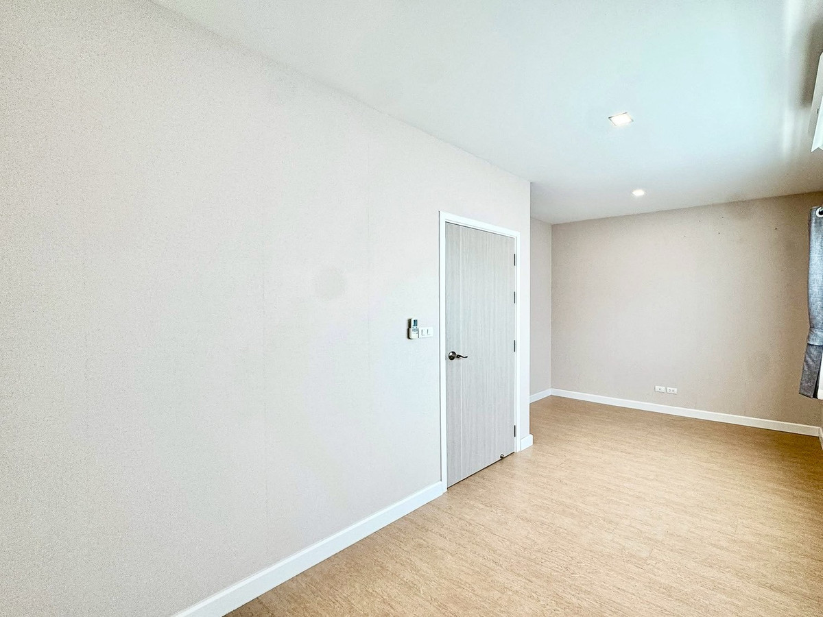 For SaleTownhomeNawamin, Ramindra : 3-story townhome for sale, PATIO Watcharapol - Ramindra, Modern Iconic Style, area 19.3 square meters, 4 bedrooms, Watcharapol Road, Tha Raeng Subdistrict, Bang Khen District, Bangkok