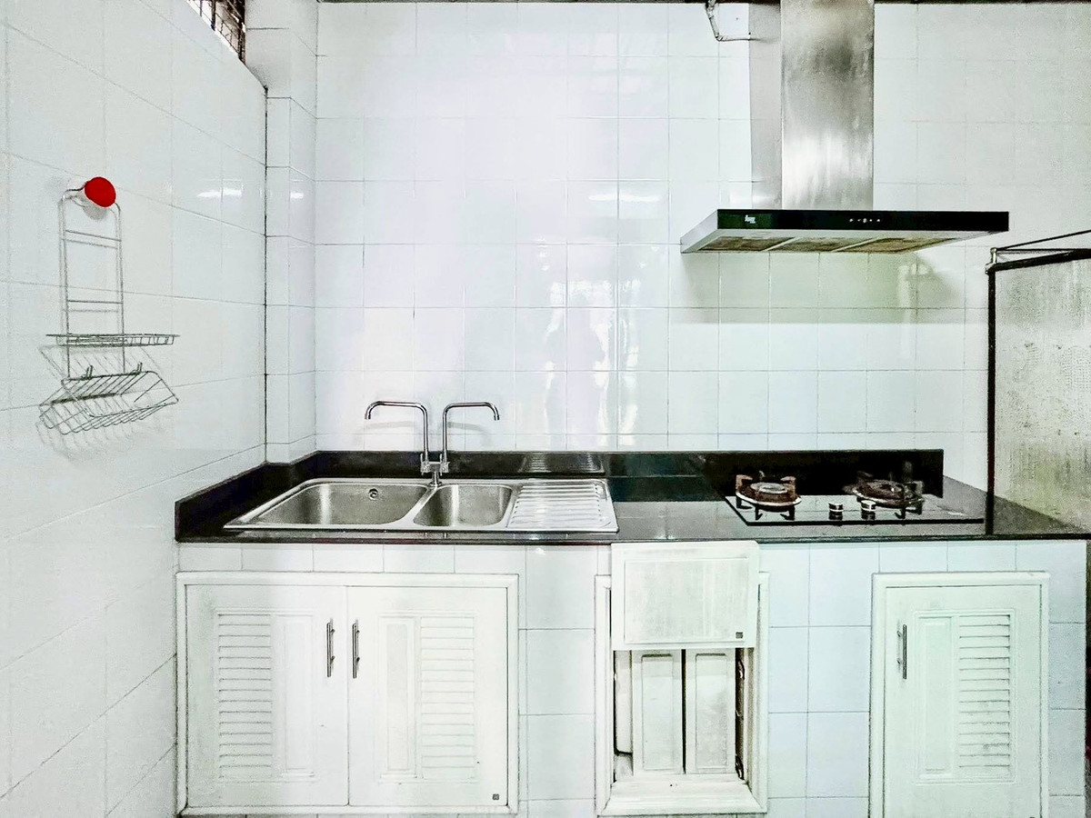 For SaleTownhomeNawamin, Ramindra : 3-story townhome for sale, PATIO Watcharapol - Ramindra, Modern Iconic Style, area 19.3 square meters, 4 bedrooms, Watcharapol Road, Tha Raeng Subdistrict, Bang Khen District, Bangkok