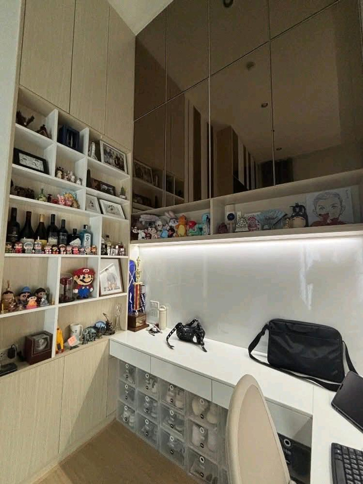 ให้เช่าคอนโดรัชดา ห้วยขวาง : 📍 ใกล้ MRT Thailand Cultural Centre
ทำเลดีเยี่ยม ราคานี้หาไม่ได้แล้วจนถึงโซนอโศก ห้องว่างพร้อมเข้าอยู่