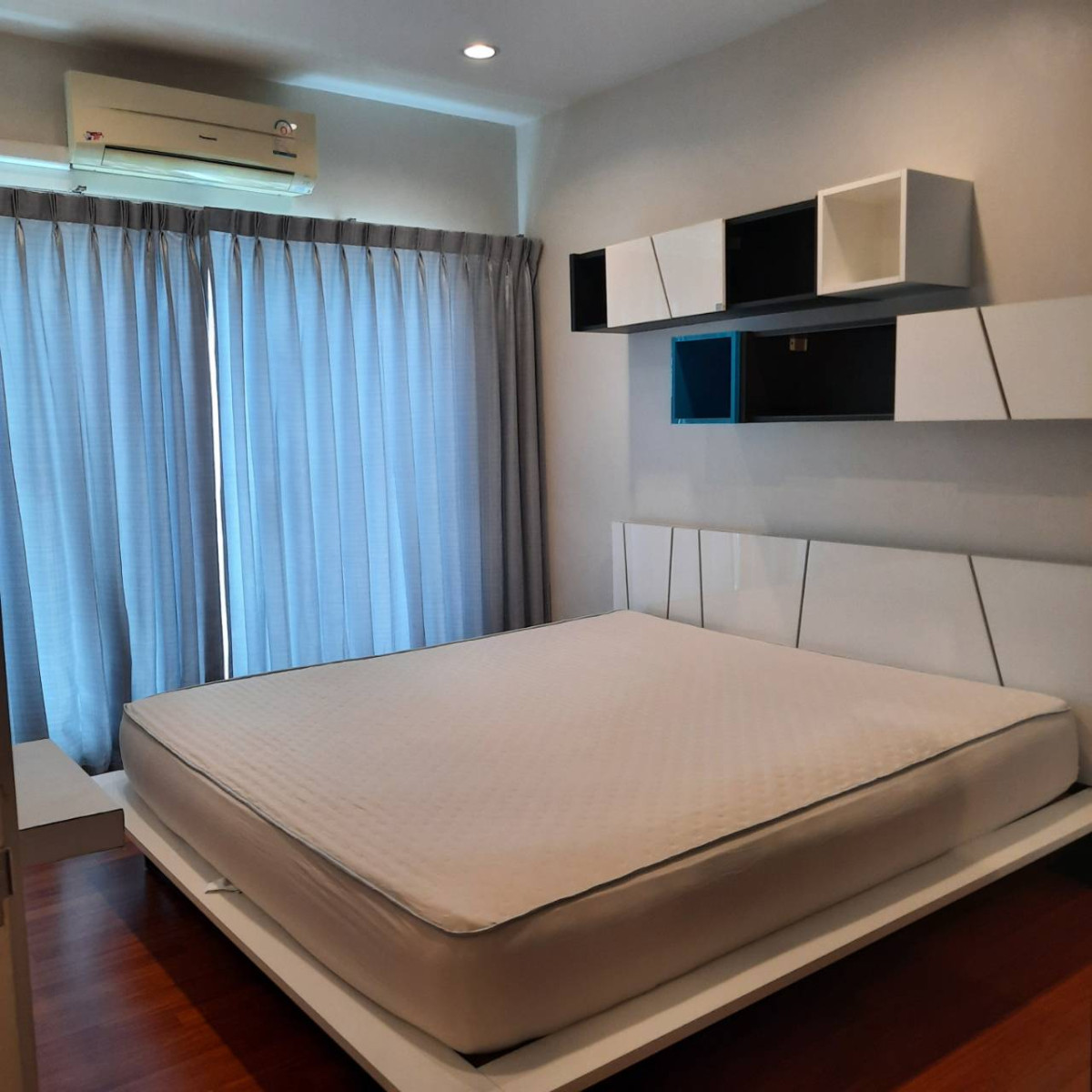 For SaleTownhomeLadkrabang, Suwannaphum Airport : For Sale Townhouse/Townhome , The Metro Rama 9 , Prawet , Prawet , Bangkok , CX-147558