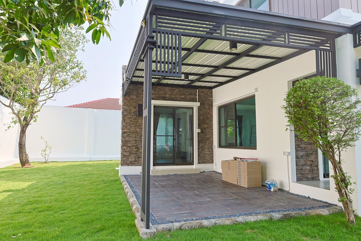 ขายบ้านบางนา แบริ่ง ลาซาล : 🌿⛅️ บ้านสวยแปลงมุม พื้นที่ดินใหญ่  #ใกล้เมกาบางนา  มัณฑนา บางนา กม.7  